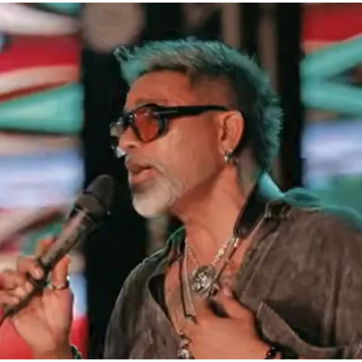 Bollywood Hits Live by Bollywood Hits Live by DMajor