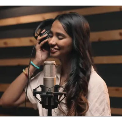 Iravodu Ondraaga (Muttal Tharindu Movie)